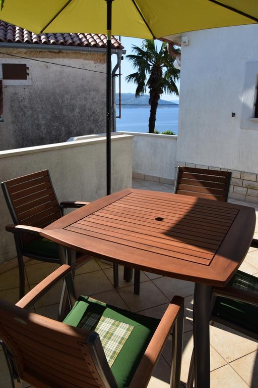 Apartment Marija With Terrace Brseč Pokój zdjęcie