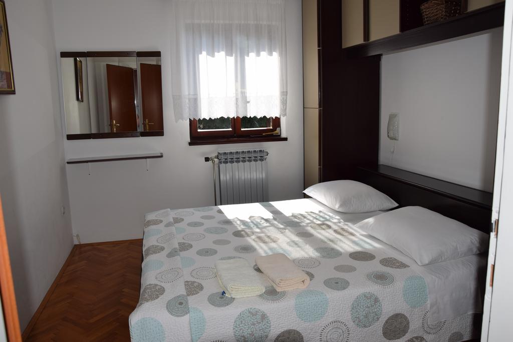 Apartment Marija With Terrace Brseč Zewnętrze zdjęcie